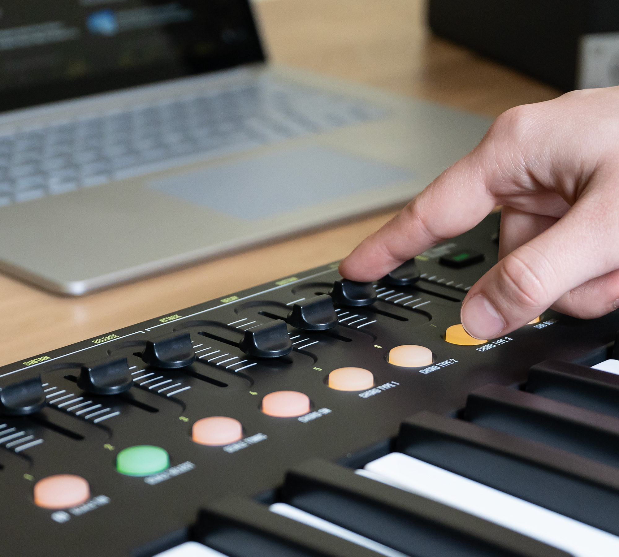 Impact LX25 / 49 / 61 / 88 mk3 - Nektar MIDI controller